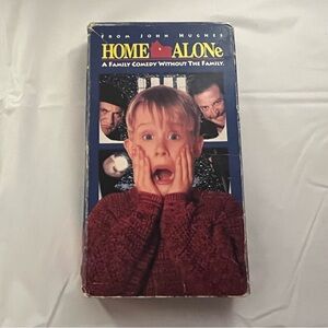 Home Alone VHS Tape - Classic Movie Cover (Blue, Red)